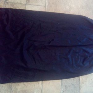 2/10 black long slip